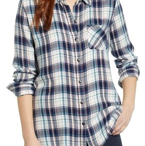 NWOT Caslon soft plaid button down shirt